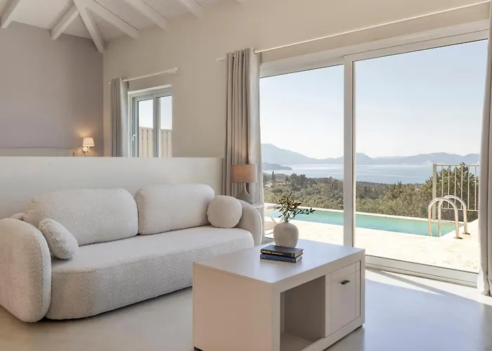 Magganos Sunset Fiskardo