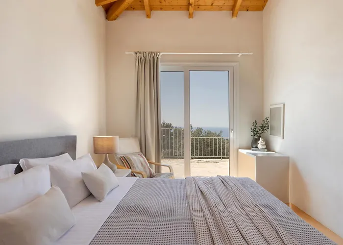 Magganos Sunset Fiskardo