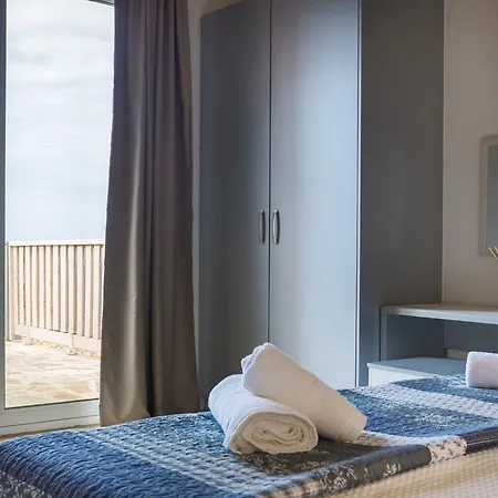 Magganos Sunset Villa