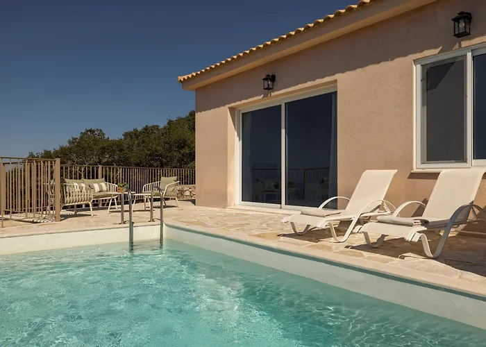 Magganos Sunset Villa