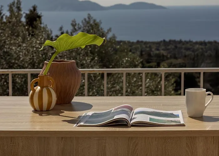 Magganos Sunset Villa *