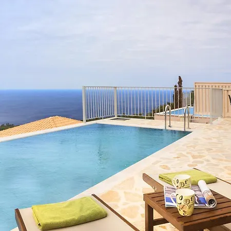 Magganos Sunset Villas Фискардон